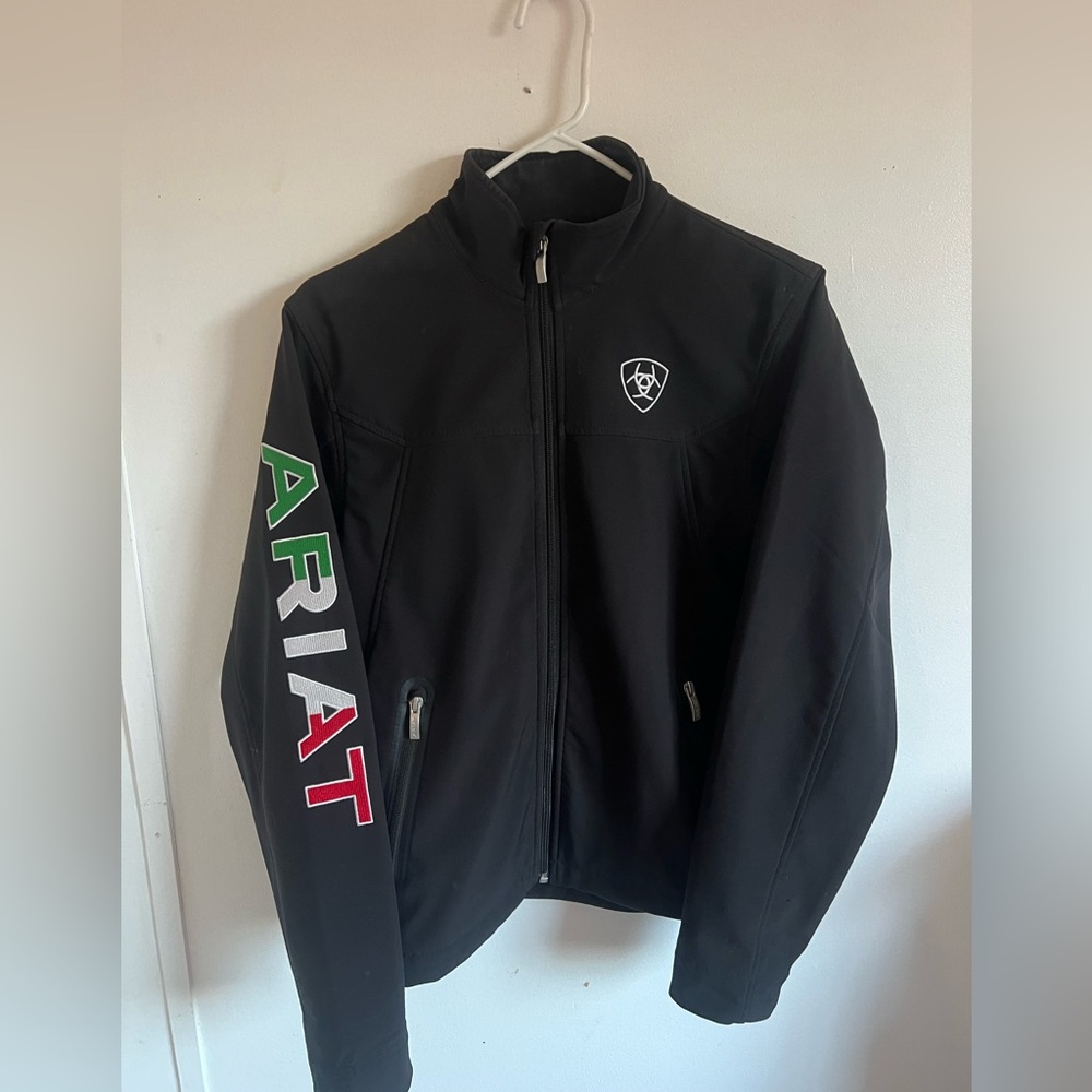 Ariat Tek Black Outerwear